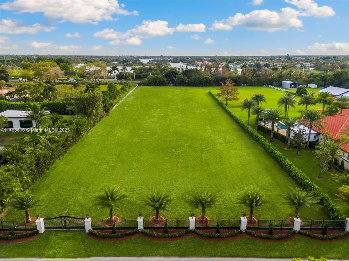 70 Sw Pl, Southwest Ranches, FL 33331 - Image #1