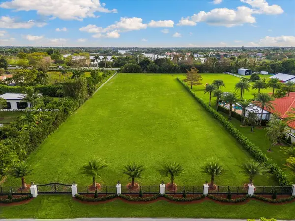 70 Sw Pl, Southwest Ranches, FL 33331