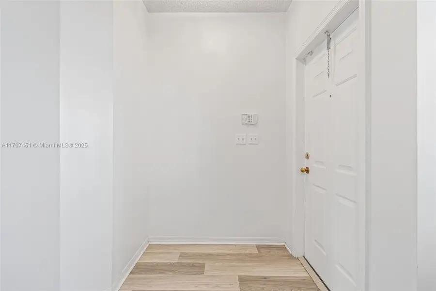 2306 SE 23rd Ter #2306, Homestead, FL 33035 - Image #3