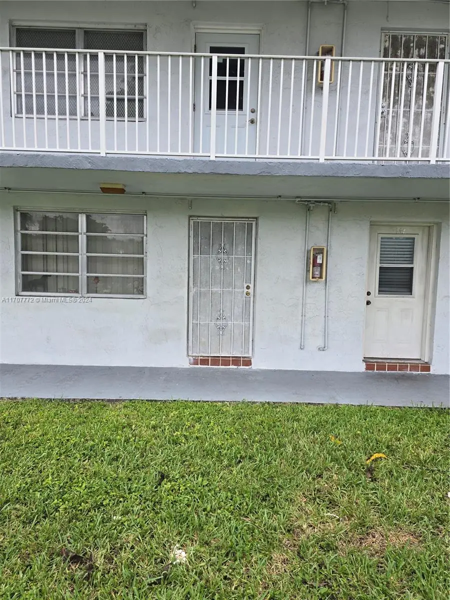20310 NE 2nd Ave #15, Miami Gardens, FL 33179 - Image #2