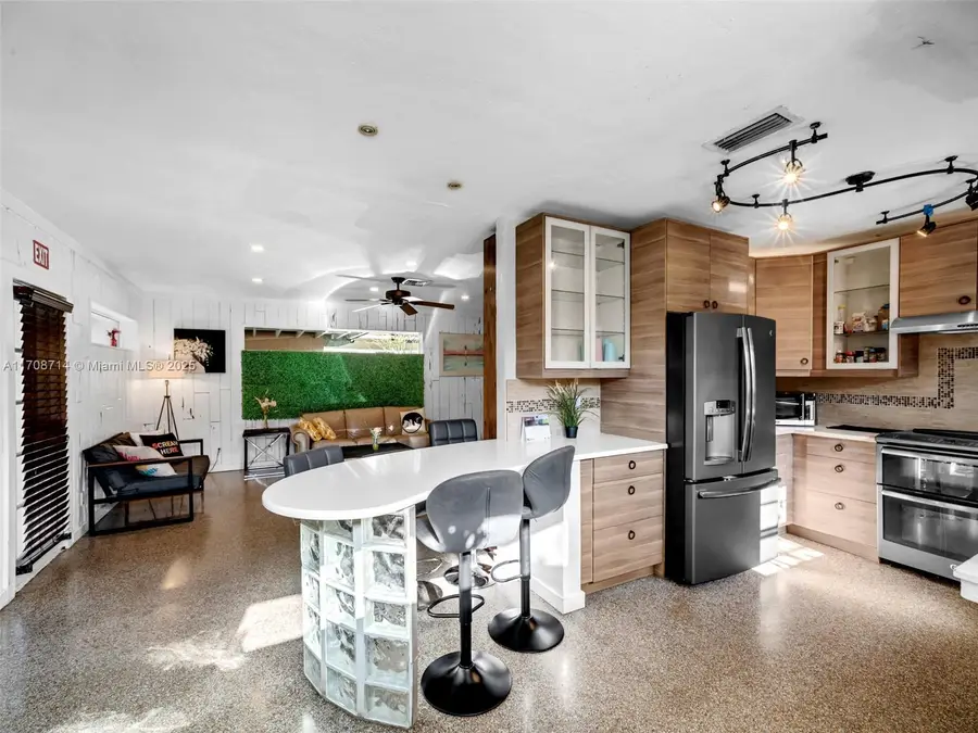 1507 Garfield St, Hollywood, FL 33020 - Image #3