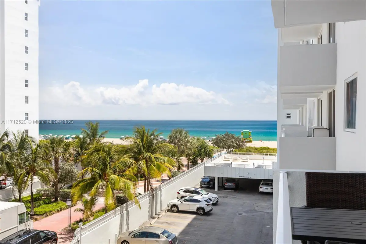 345 Ocean Dr #424, Miami Beach, FL 33139 - Image #1