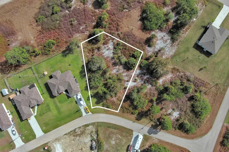 309 & 311 Raber Ave, Lehigh Acres, FL 33974 - Image #3