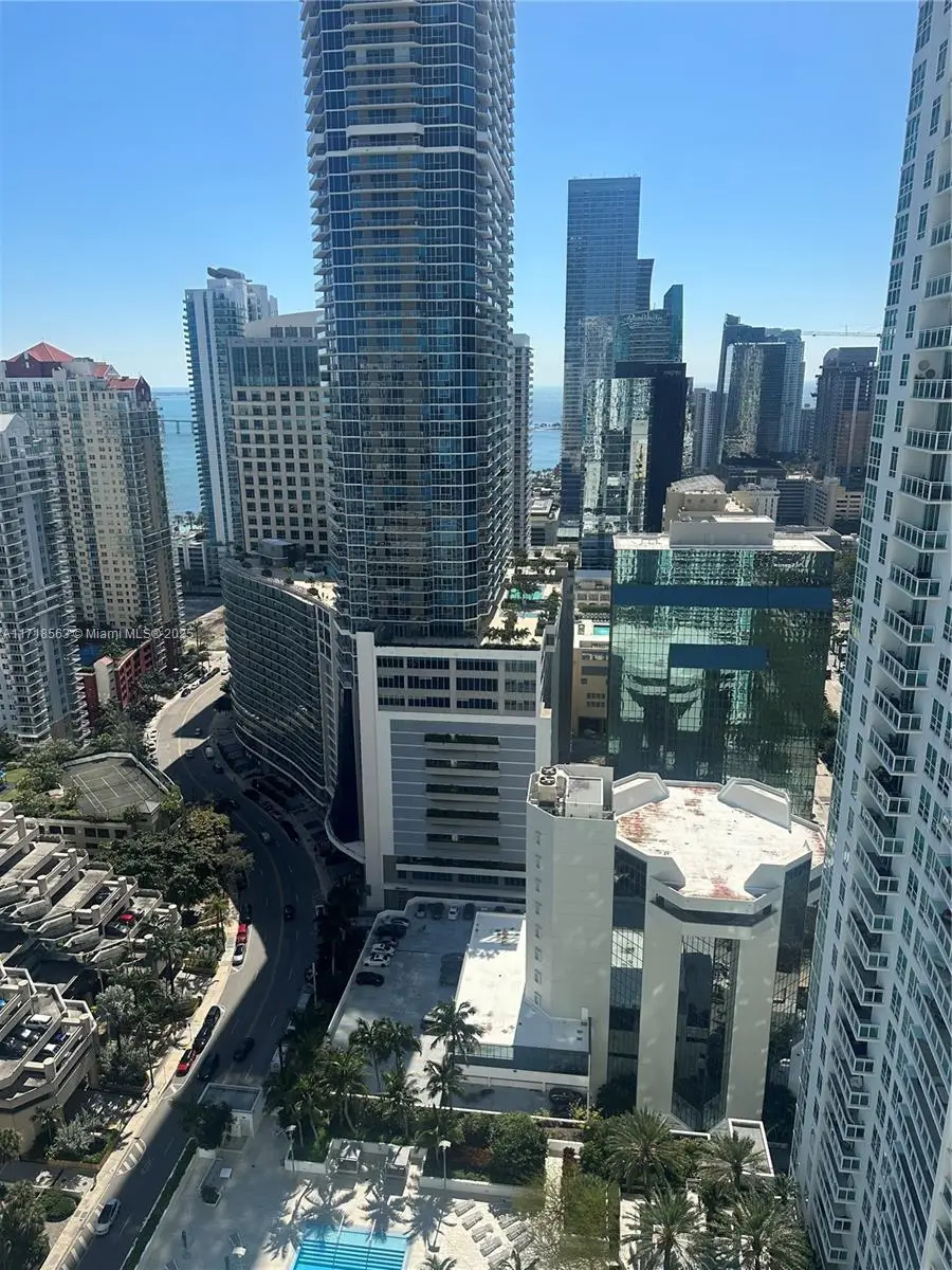 950 Brickell Bay Dr #3505, Miami, FL 33131 - #3