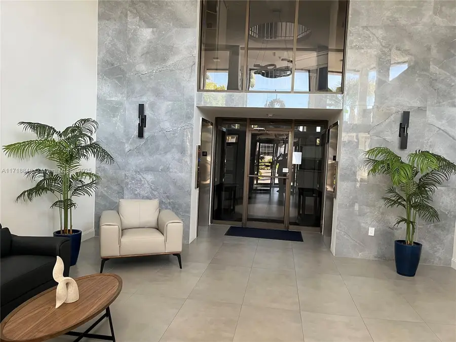 4000 NE 170 St #102, North Miami Beach, FL 33160 - Image #2