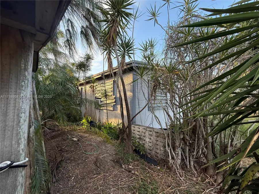 13401 SW 265th Ter, Homestead, FL 33032 - Image #2