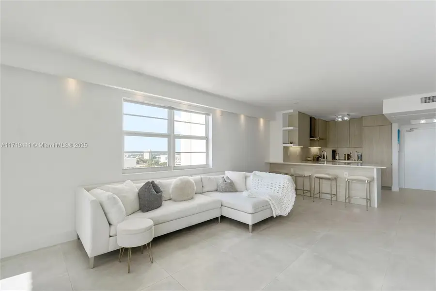 100 Lincoln Rd #1411, Miami Beach, FL 33139 - Image #3