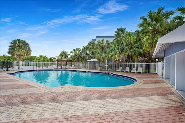 9365 Fontainebleau Blvd #E207, Miami, FL 33172