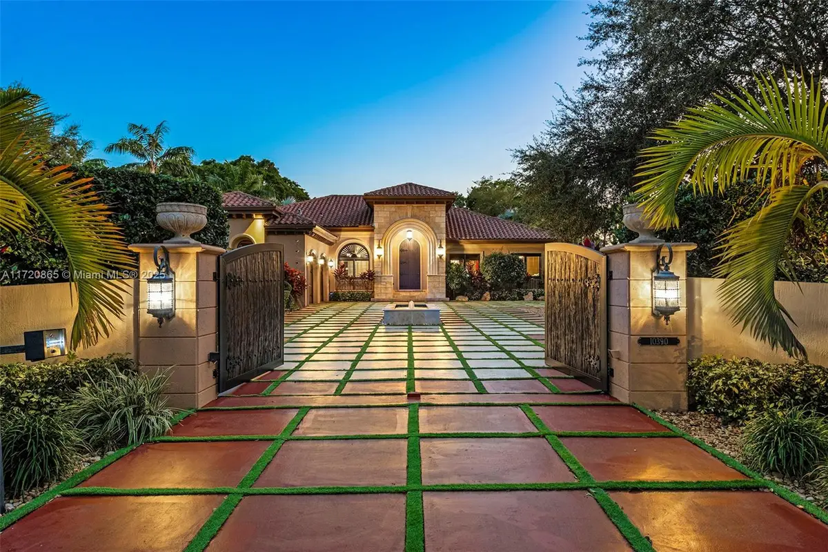10390 SW 62nd St, Miami, FL 33173 - #1