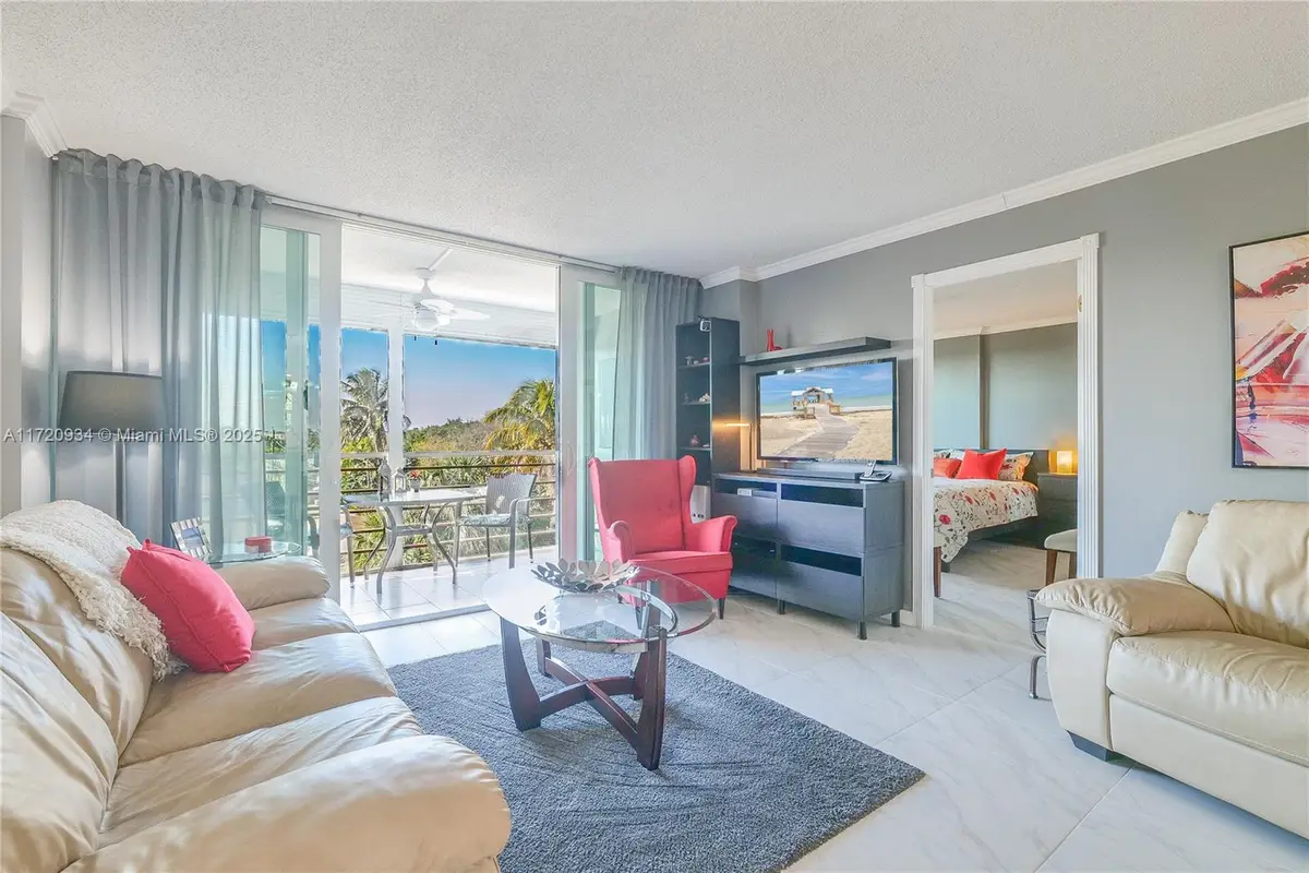 109 Royal Park Dr #4F, Oakland Park, FL 33309 - #1