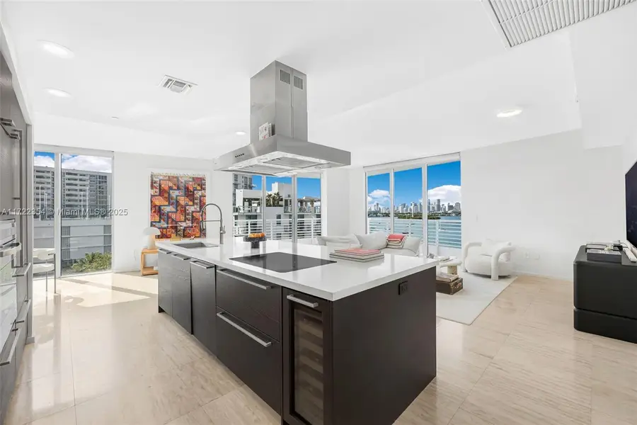 1445 16th St #703, Miami Beach, FL 33139 - Image #3