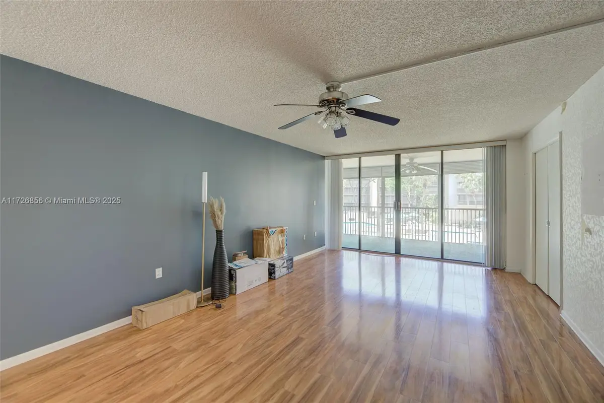 2808 N 46th Ave #E353, Hollywood, FL 33021 - Image #1