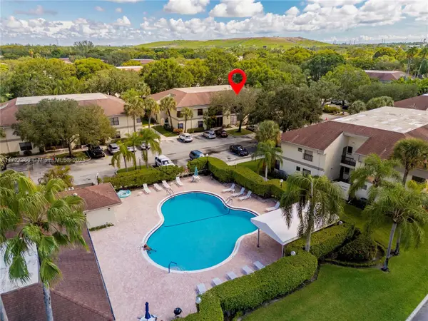 2871 S Carambola Cir S #2062, Coconut Creek, FL 33066