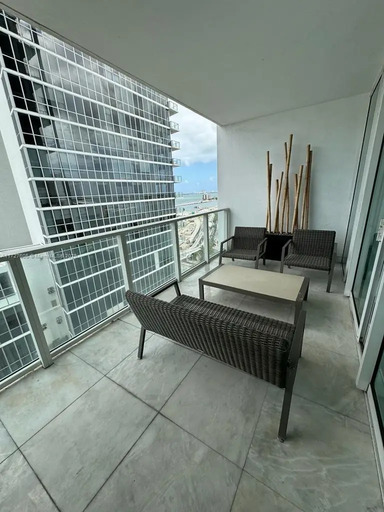 1040 Biscayne Blvd #1505, Miami, FL 33132 - Image #3