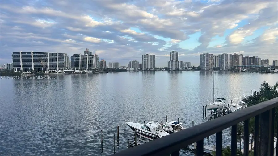 17878 N Bay Rd #507, Sunny Isles Beach, FL 33160 - #3