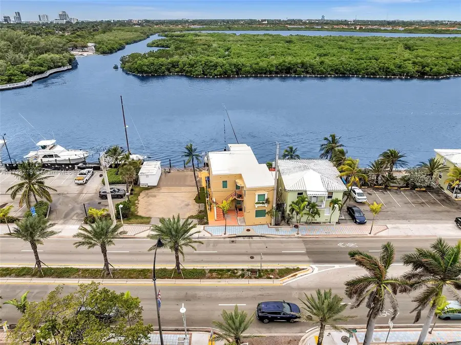 1418 N Ocean Dr, Hollywood, FL 33019 - #3