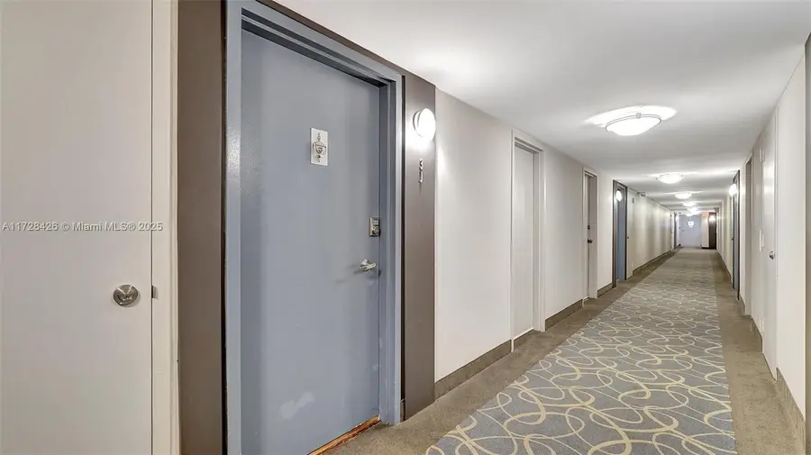 3015 N Ocean Blvd #3J, Fort Lauderdale, FL 33308 - #2