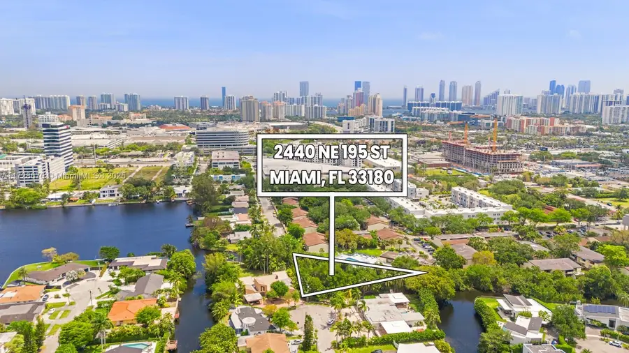 2440 NE 195th St, Miami, FL 33180 - Image #2
