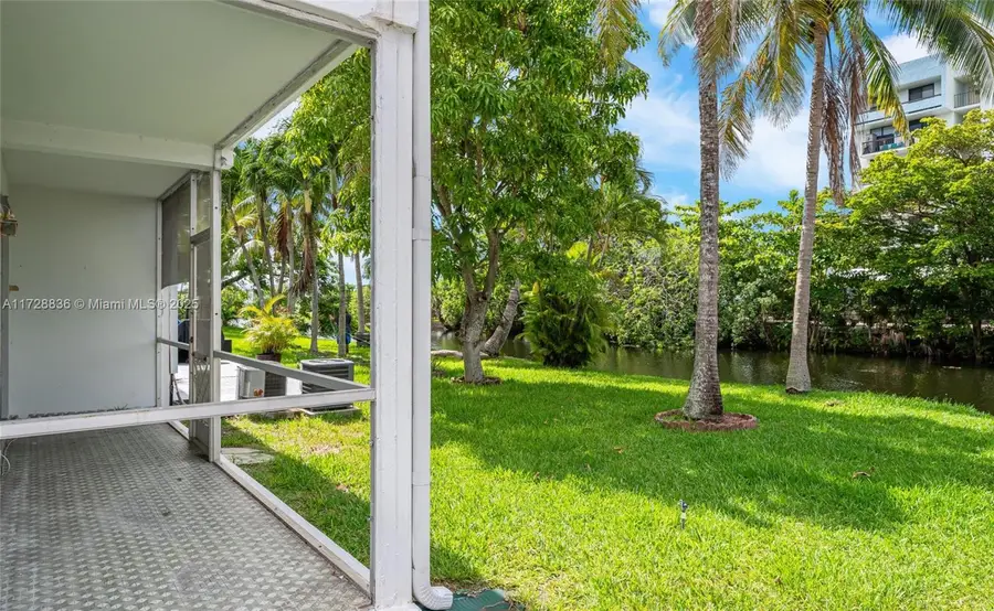 50 NW 204th St #H7, Miami Gardens, FL 33169 - Image #3