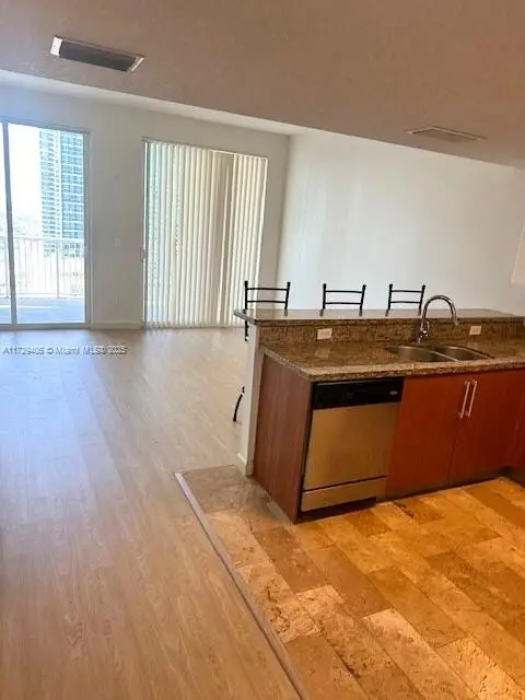 170 SE 14th St #3007, Miami, FL 33131 - #2