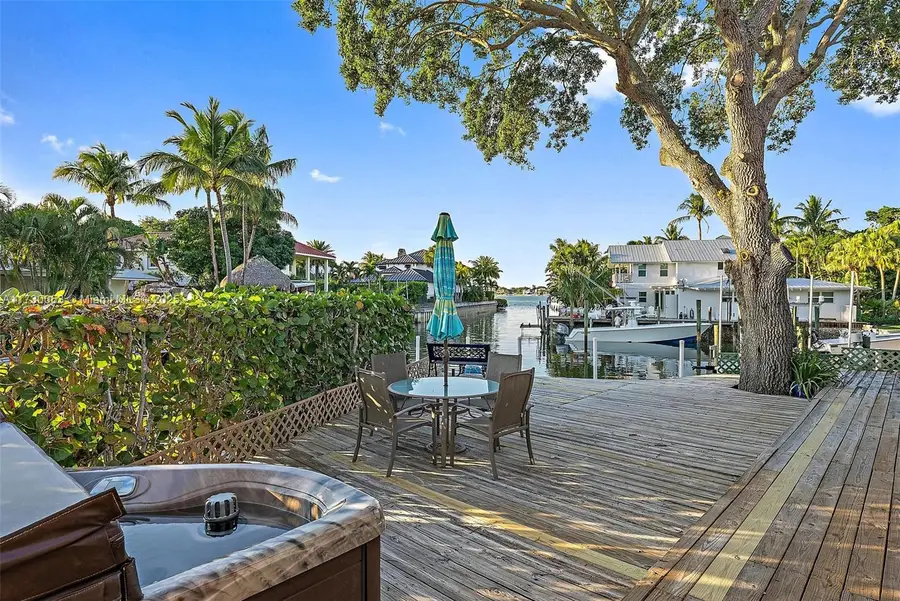 934 Penn Trl, Jupiter, FL 33458 - Image #2