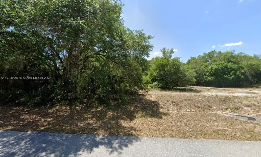 19187 Addison Ave, Port Charlotte, FL 33954 - Image #2
