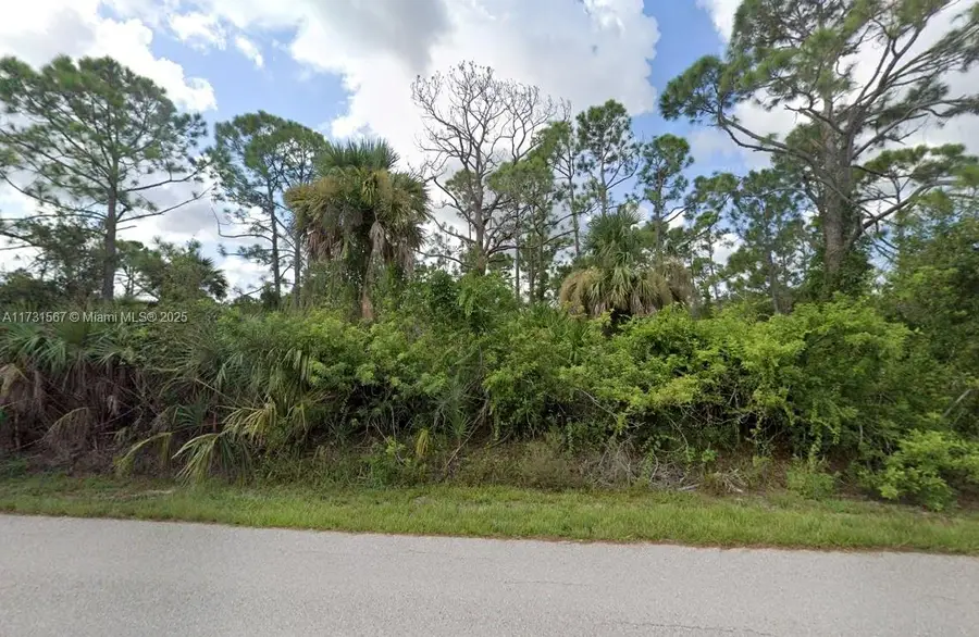 27059 Capistrano Dr, Punta Gorda, FL 33955 - #2