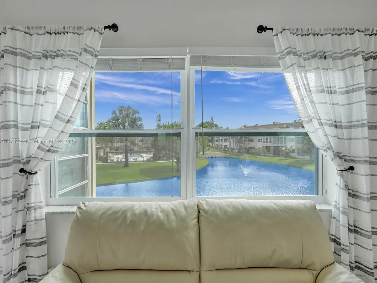 3506 NW 49th Ave #511, Lauderdale Lakes, FL 33319 - Image #1
