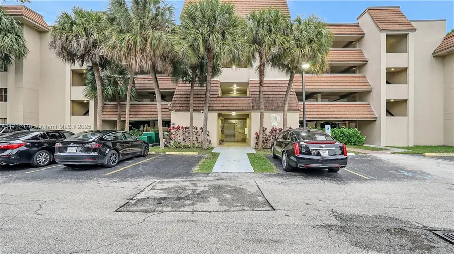 481 Ives Dairy Rd #105-4, Miami, FL 33179 - Image #2