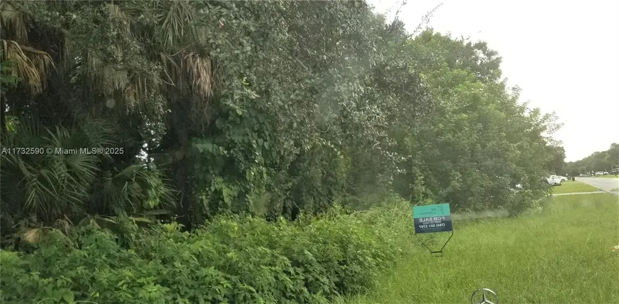 890 SW Yellowtail Sw, Palm Bay, FL 32908 - #2