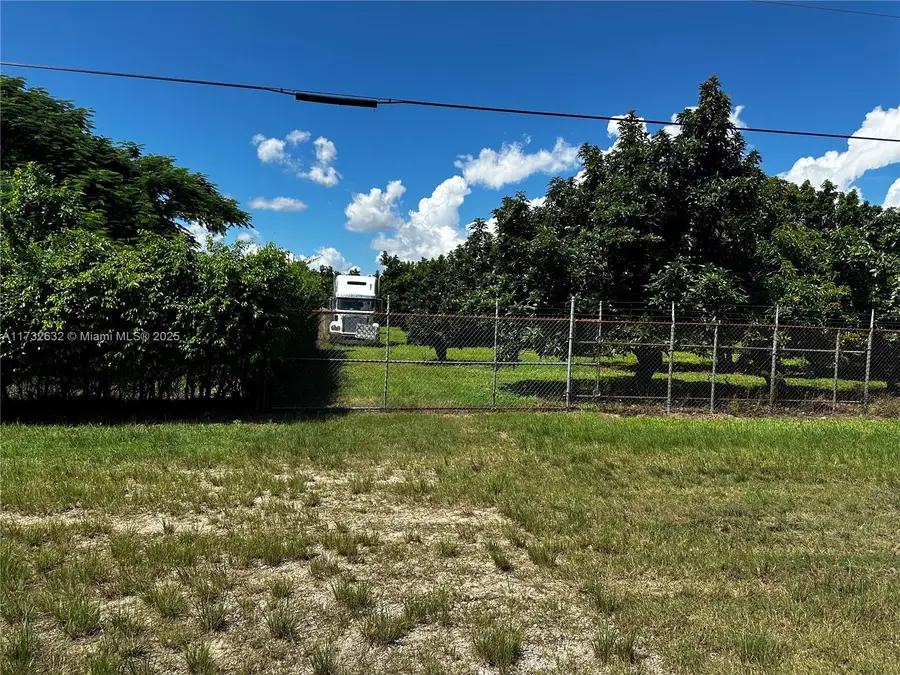 179XX SW 182 Av, Miami, FL 33187 - Image #2
