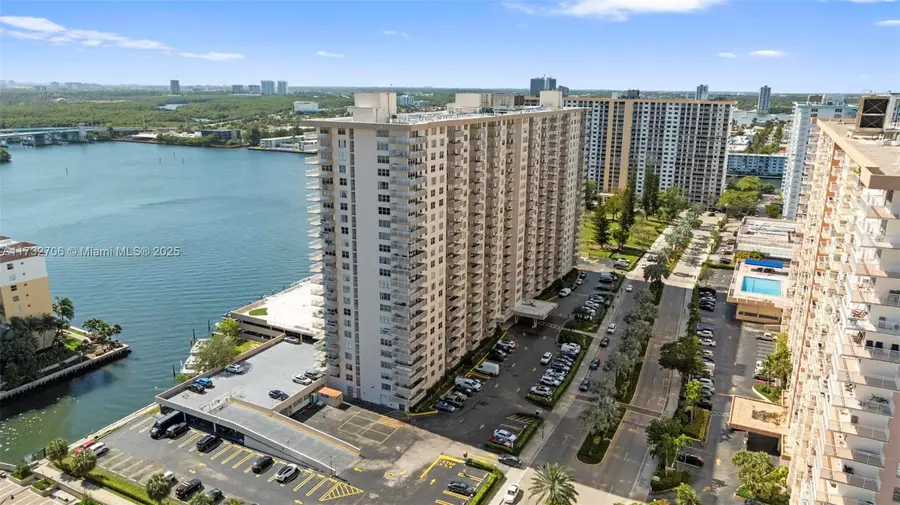 250 174th St #1410, Sunny Isles Beach, FL 33160 - #3