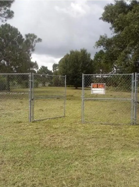 460 Horse Club Ave, Clewiston, FL 33440 - Image #2