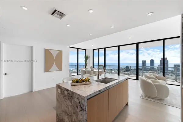 500 Alton Rd #3201, Miami, FL 33139