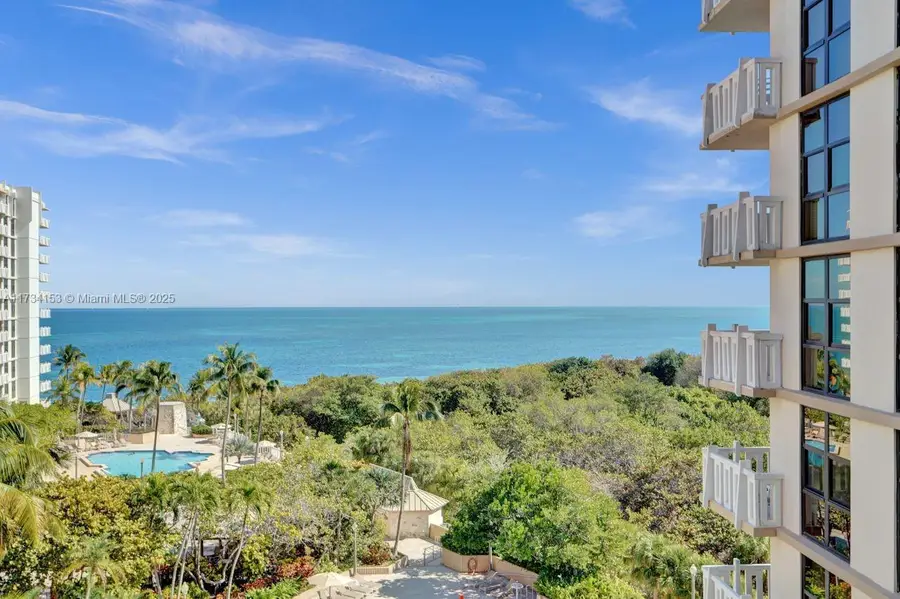1121 Crandon Blvd #D706, Key Biscayne, FL 33149 - Image #3