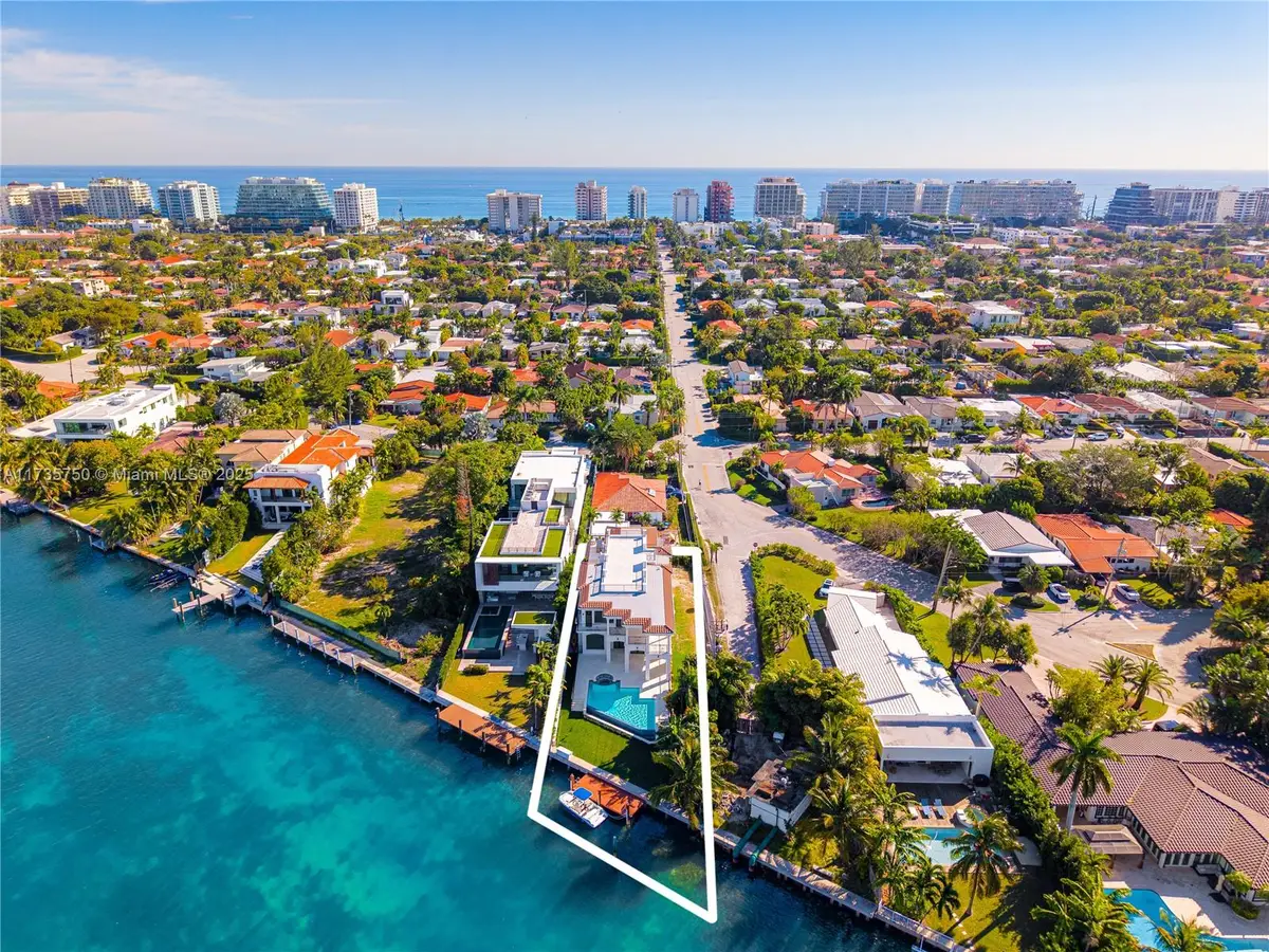 919 92nd St, Surfside, FL 33154 - Image #1