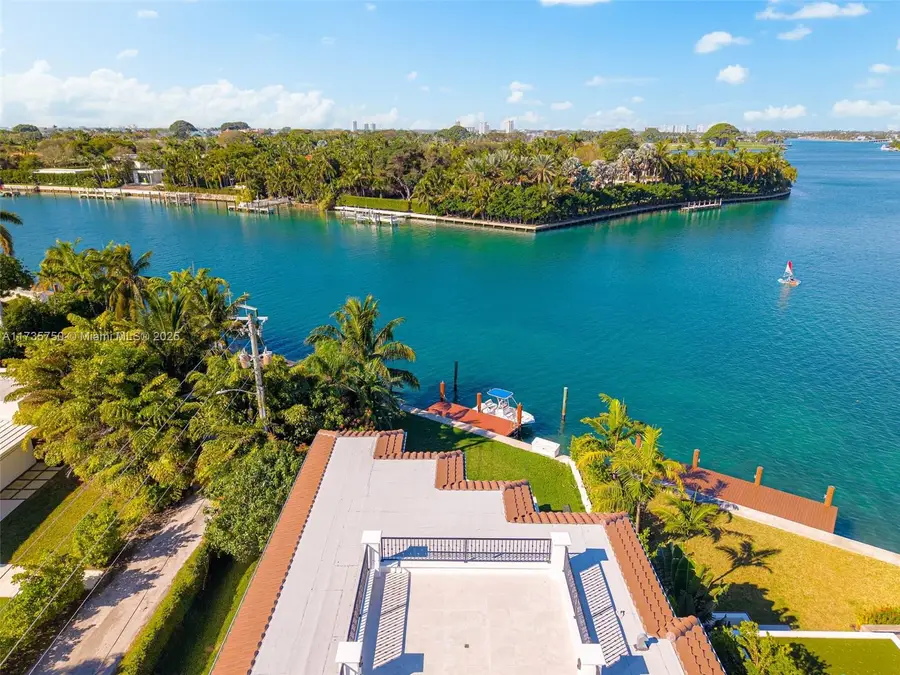 919 92nd St, Surfside, FL 33154 - Image #3