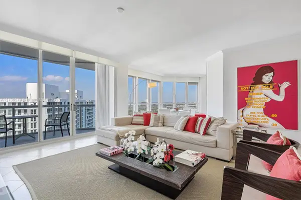 21150 Point Pl #PH 3105, Aventura, FL 33180