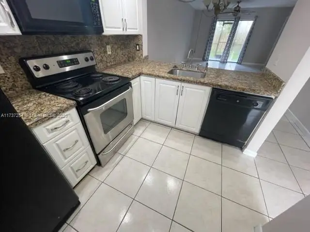 20810 NE 8th Ct #104-18, Miami, FL 33179 - Image #2