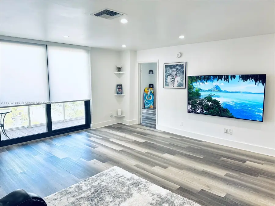 13499 Biscayne Blvd #PH1705, North Miami, FL 33181 - Image #2