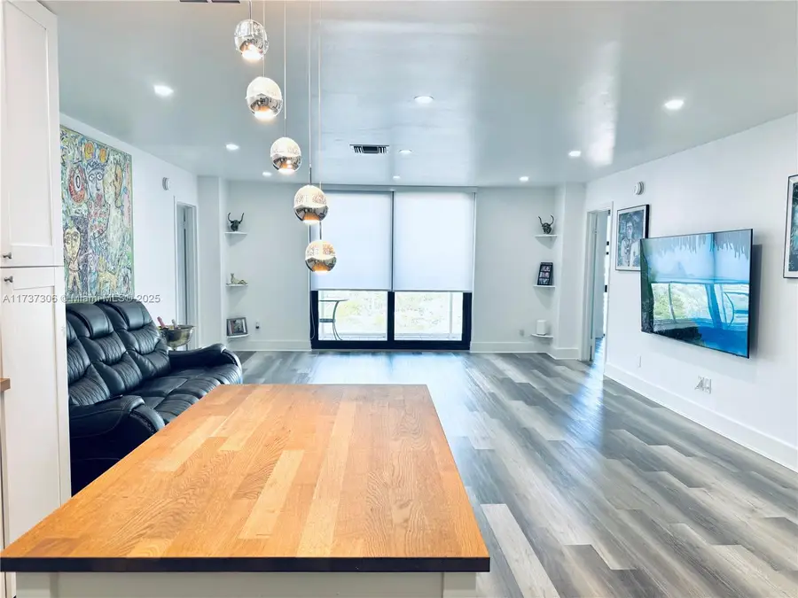 13499 Biscayne Blvd #PH1705, North Miami, FL 33181 - Image #3