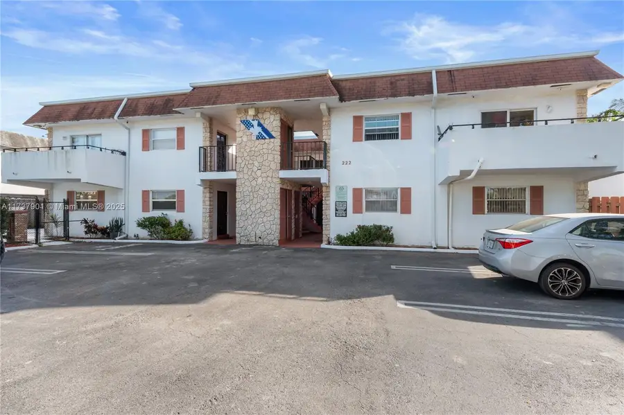 222 SW 1st St #H-6, Pompano Beach, FL 33060 - Image #2