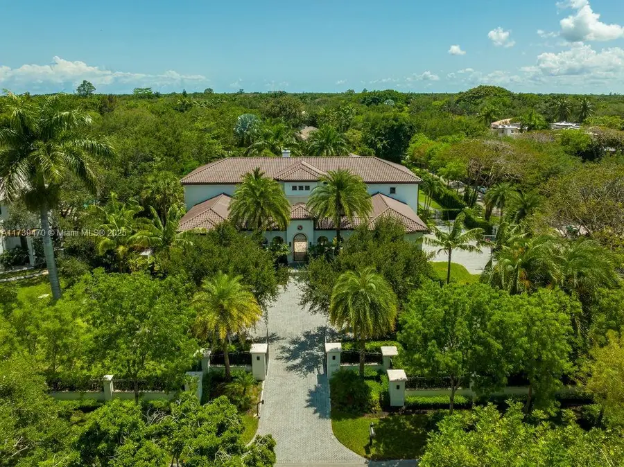 6220 SW 92nd St, Pinecrest, FL 33156 - Image #2