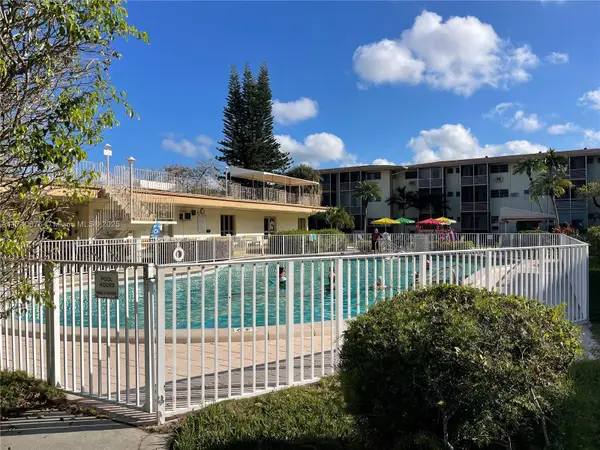 17090 NE 14th Ave #314, Miami, FL 33162