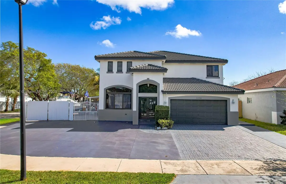 22581 SW 103rd Ct, Cutler Bay, FL 33190 - Image #1
