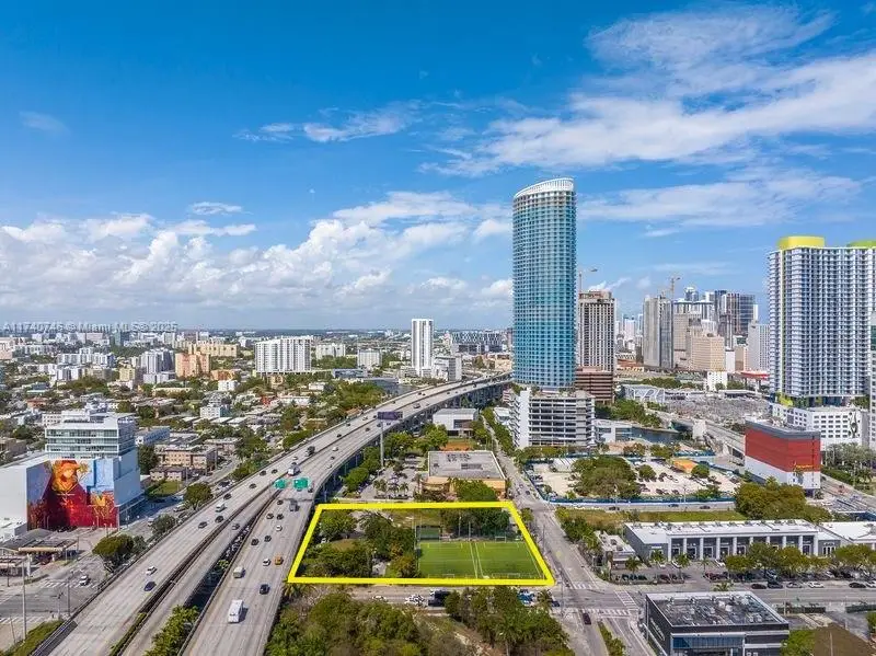 301 SW 8th St, Miami, FL 33130 - Image #3