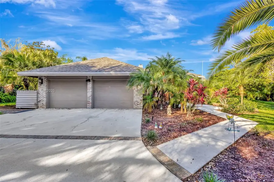 2400 NW Lakeridge Dr, Palm City, FL 34990 - Image #2