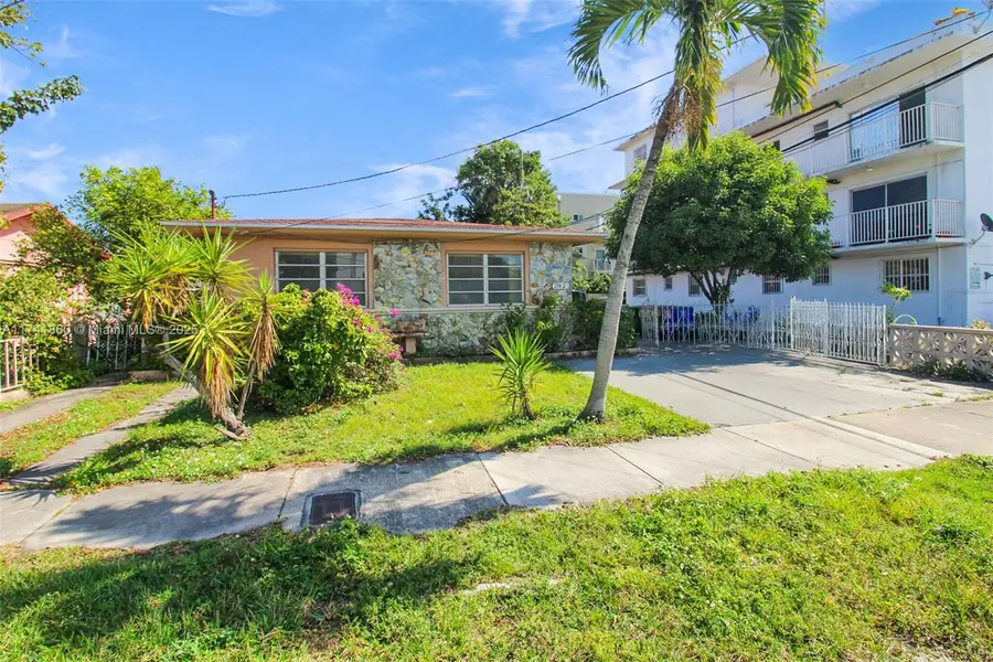 21 NW 32 Court, Miami, FL 33125 - Image #3