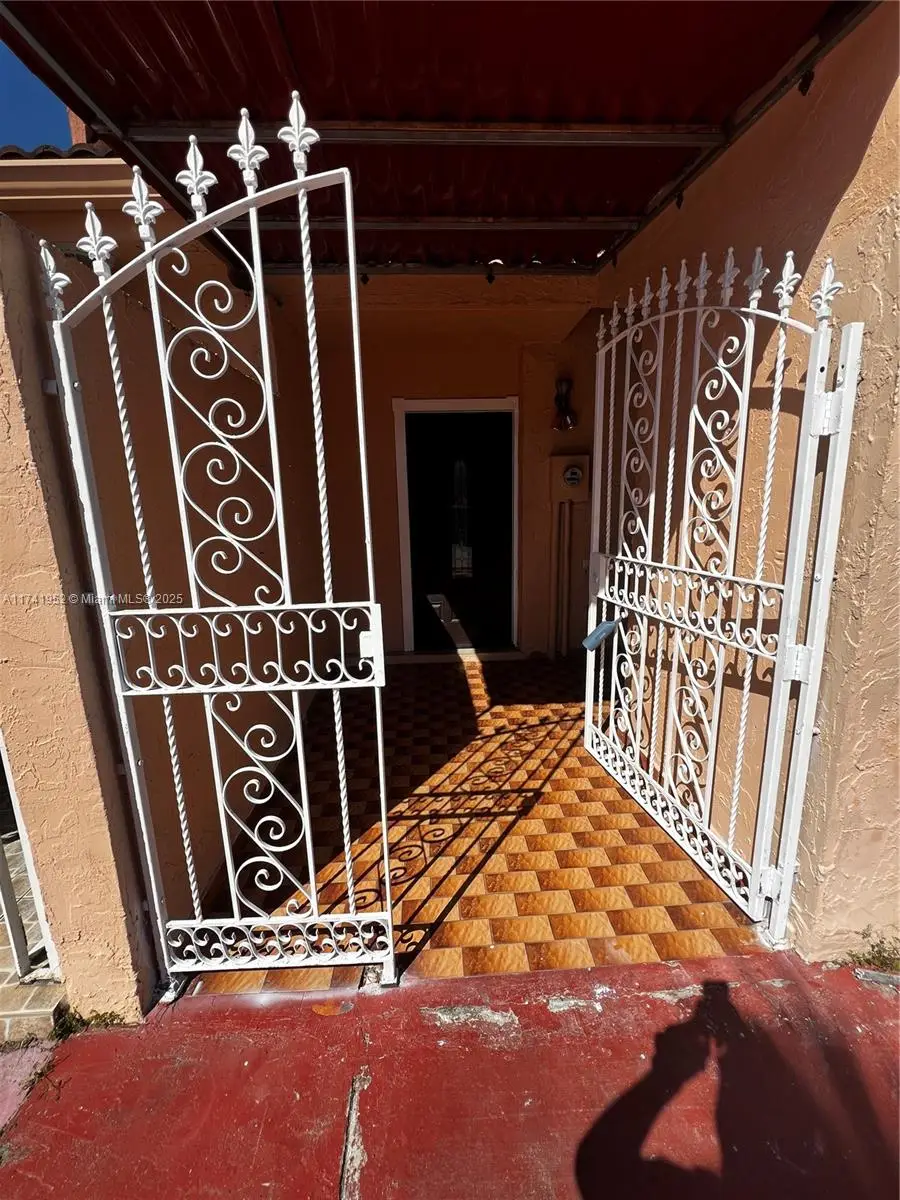 4372 W 11th Ln #30, Hialeah, FL 33012 - Image #2