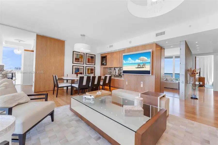 19400 Turnberry Way #2011, Aventura, FL 33180 - #2